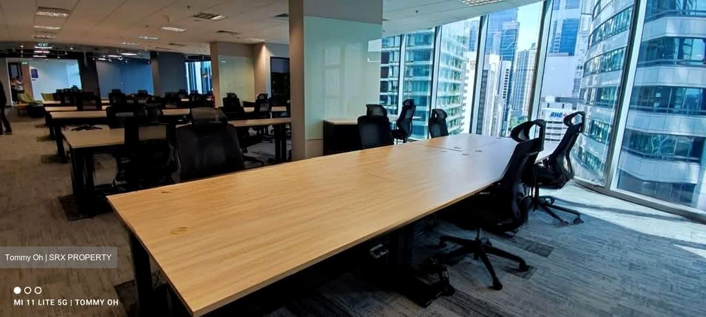 PLUS (D1), Office #567445881